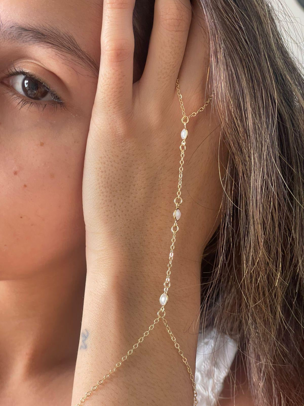 The Selene Hand Chain
