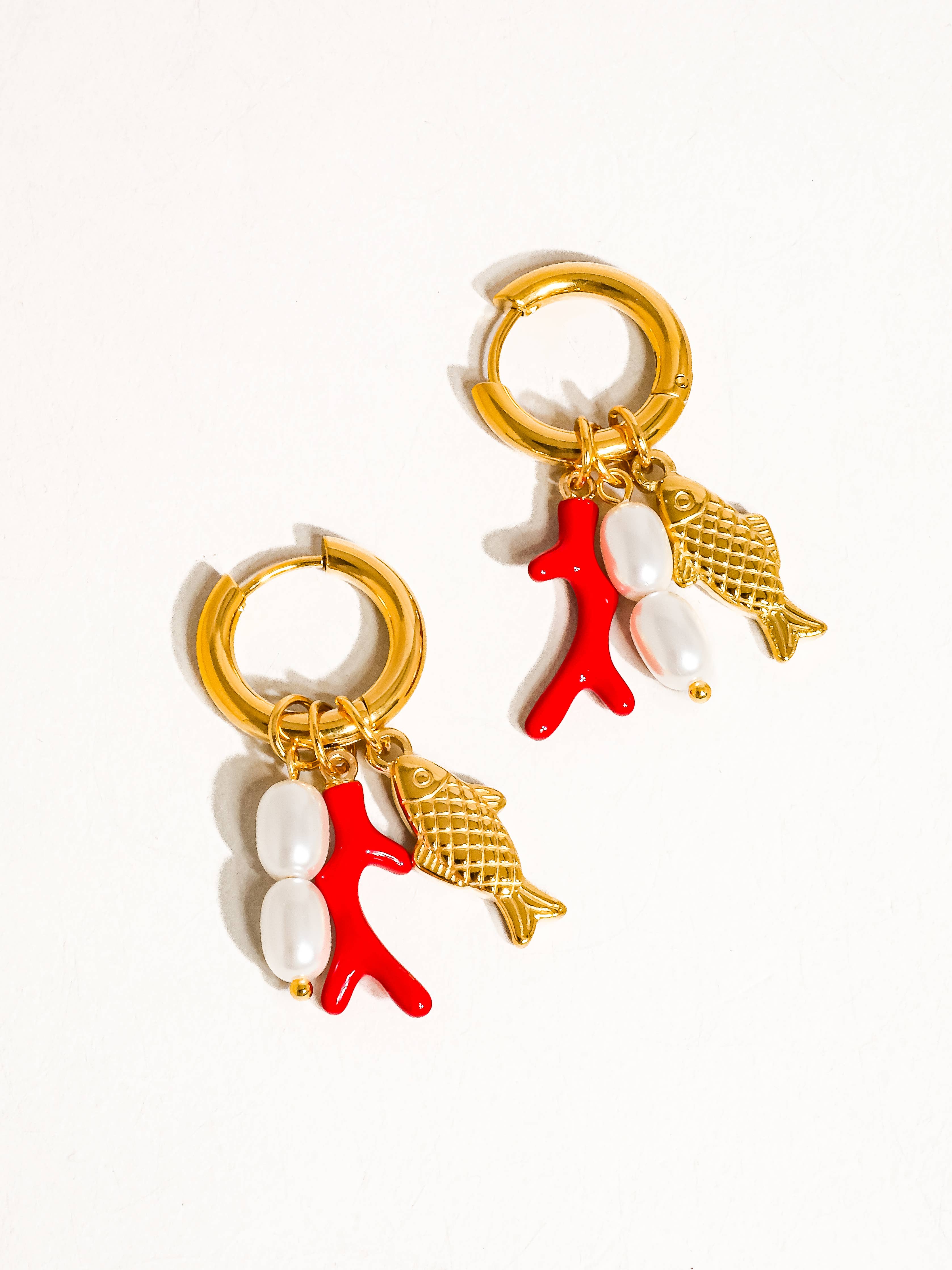Vernazza Fish Pearl Earring