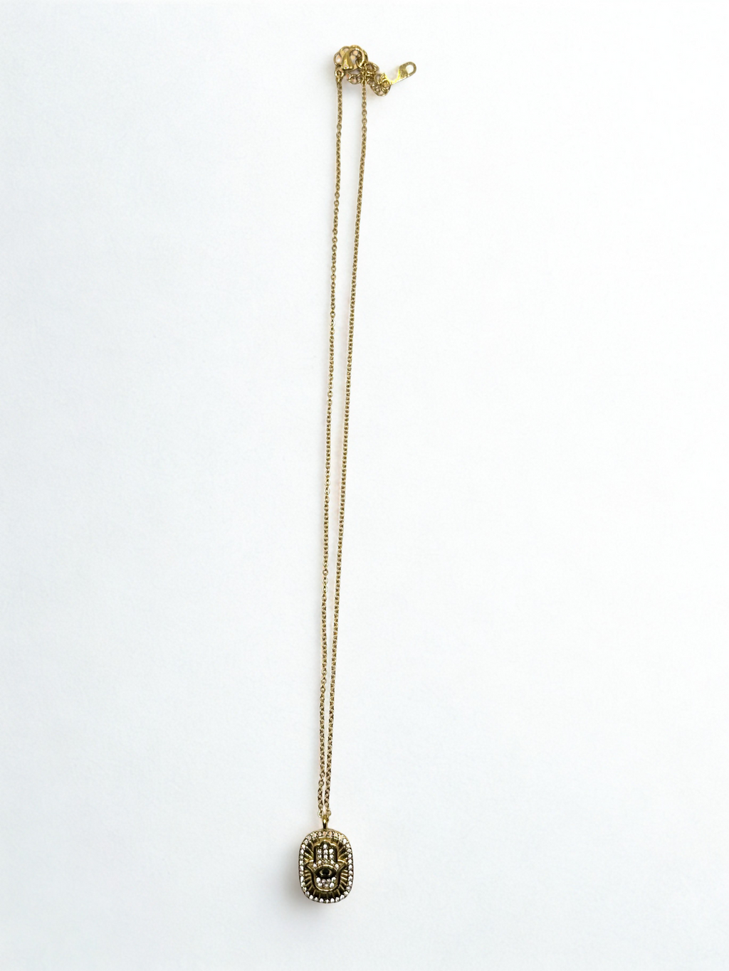 The Protectora Necklace