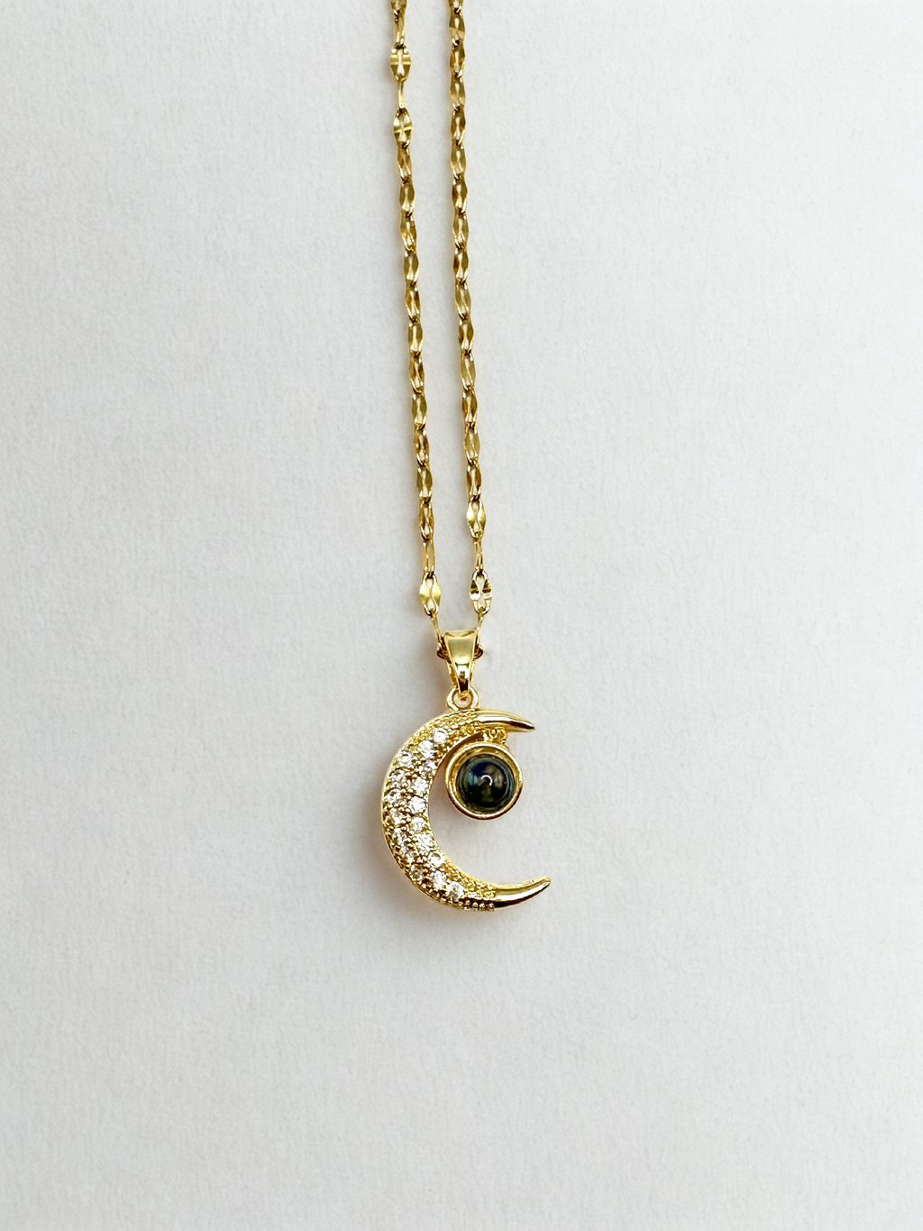 The Eclipse Necklace